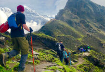 Prahoveancă rănită în călătoria spre aşezările rupestre din Munţii Buzăului. A fost salvată de jandarmi