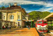 Primăria din Sinaia anunţă reluarea proiectului privind construirea unei parcări cu șapte etaje lângă gara din staţiune