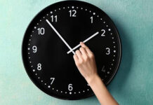 La noapte dăm ceasul cu o oră înainte: ora 3:00 devine ora 4:00